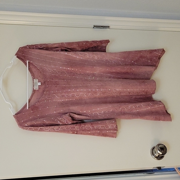 3/$30 SHANNON FORD Dusty Pink Embroidered Beaded Sequin Batik Tunic - Picture 2 of 13